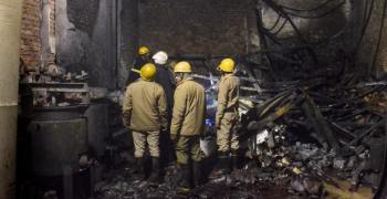 В Индии 11 человек погибли из-за пожара на фабрике красок
